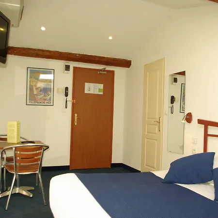 Univers Hotel