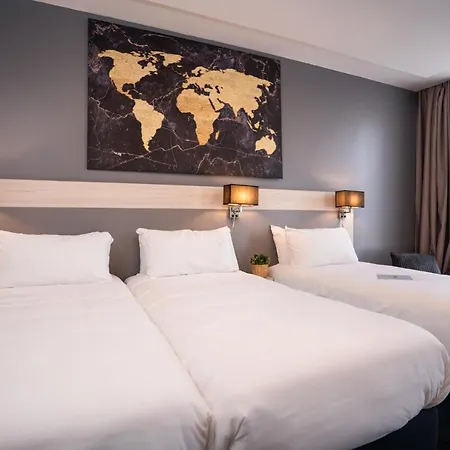 Univers 4* Nizza