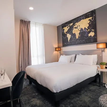 Univers Hotel