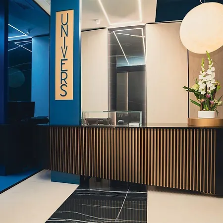 Szálloda Univers 4*