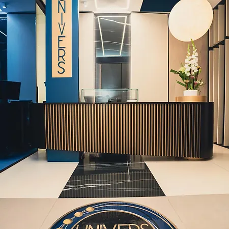 Szálloda Univers Nizza