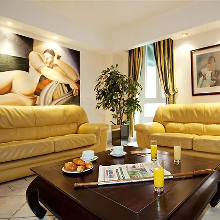 Univers 4* Nizza