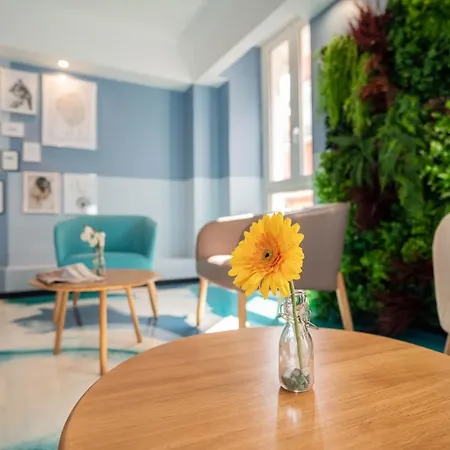 尤尼维酒店 4* 尼斯