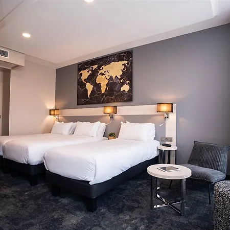 Otel Univers